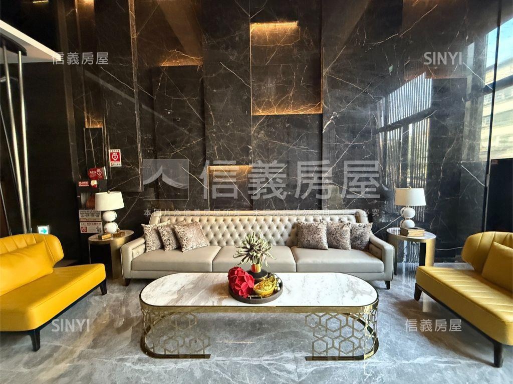 鼎中商圈兩房平移車位房屋室內格局與周邊環境