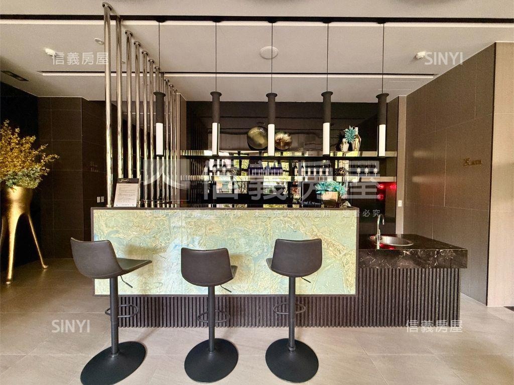 鼎中商圈兩房平移車位房屋室內格局與周邊環境