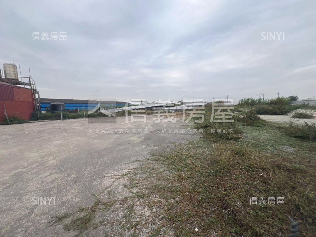 萬丹登記４８０．９８坪地房屋室內格局與周邊環境