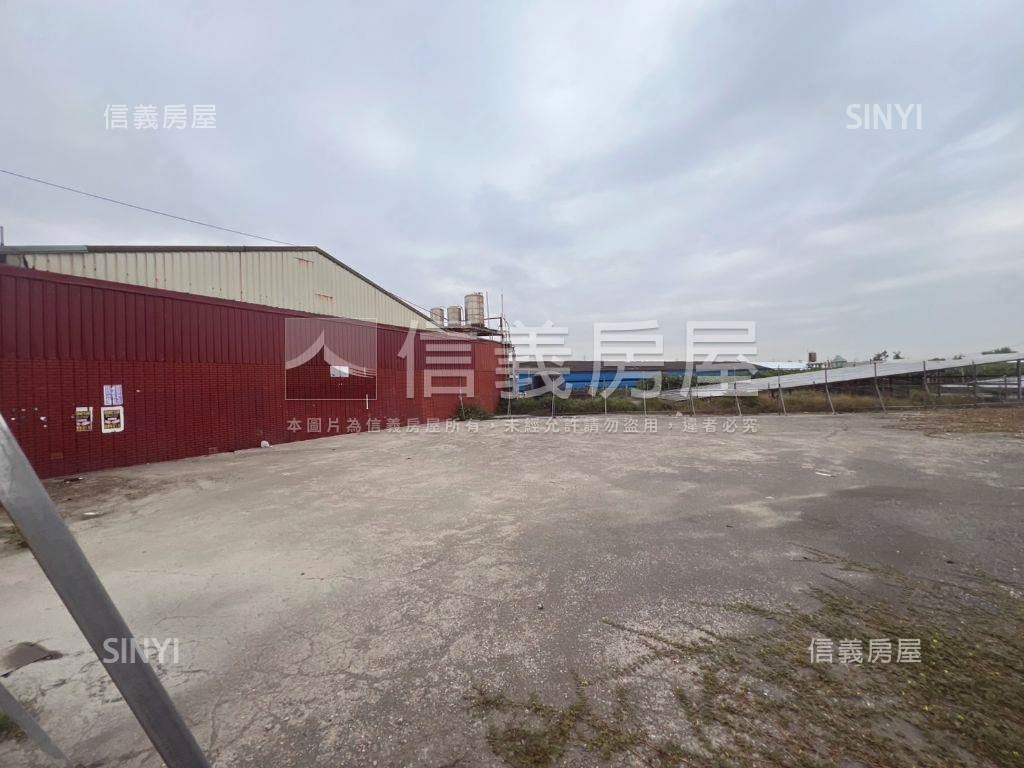 萬丹登記４８０．９８坪地房屋室內格局與周邊環境