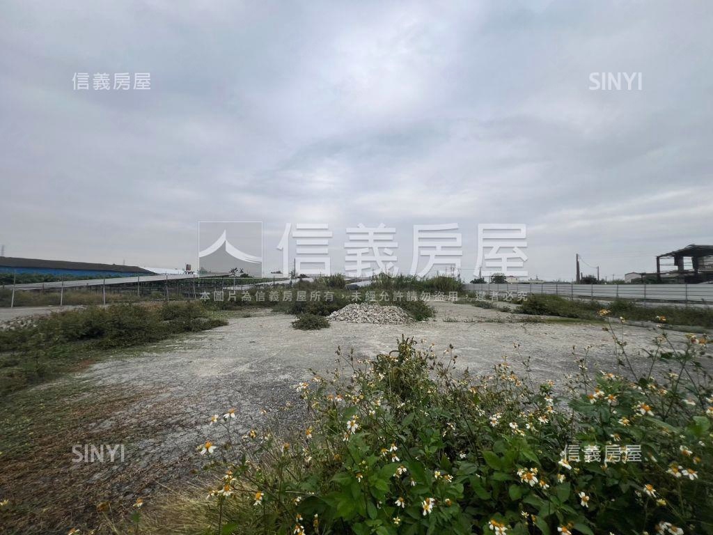 萬丹登記４８０．９８坪地房屋室內格局與周邊環境