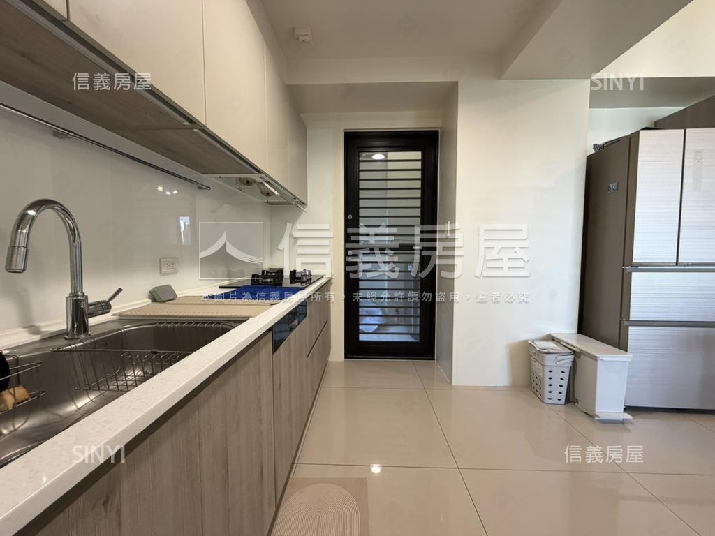 高鐵專任喬立ＣＩＡＯ房屋室內格局與周邊環境