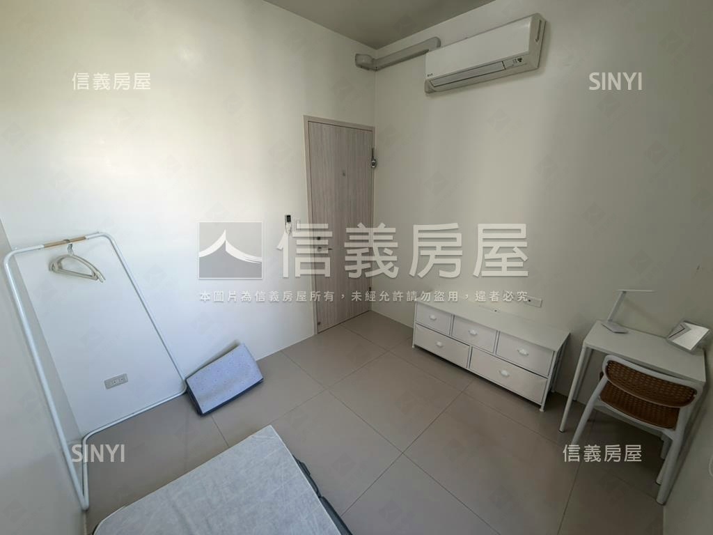 高鐵專任喬立ＣＩＡＯ房屋室內格局與周邊環境