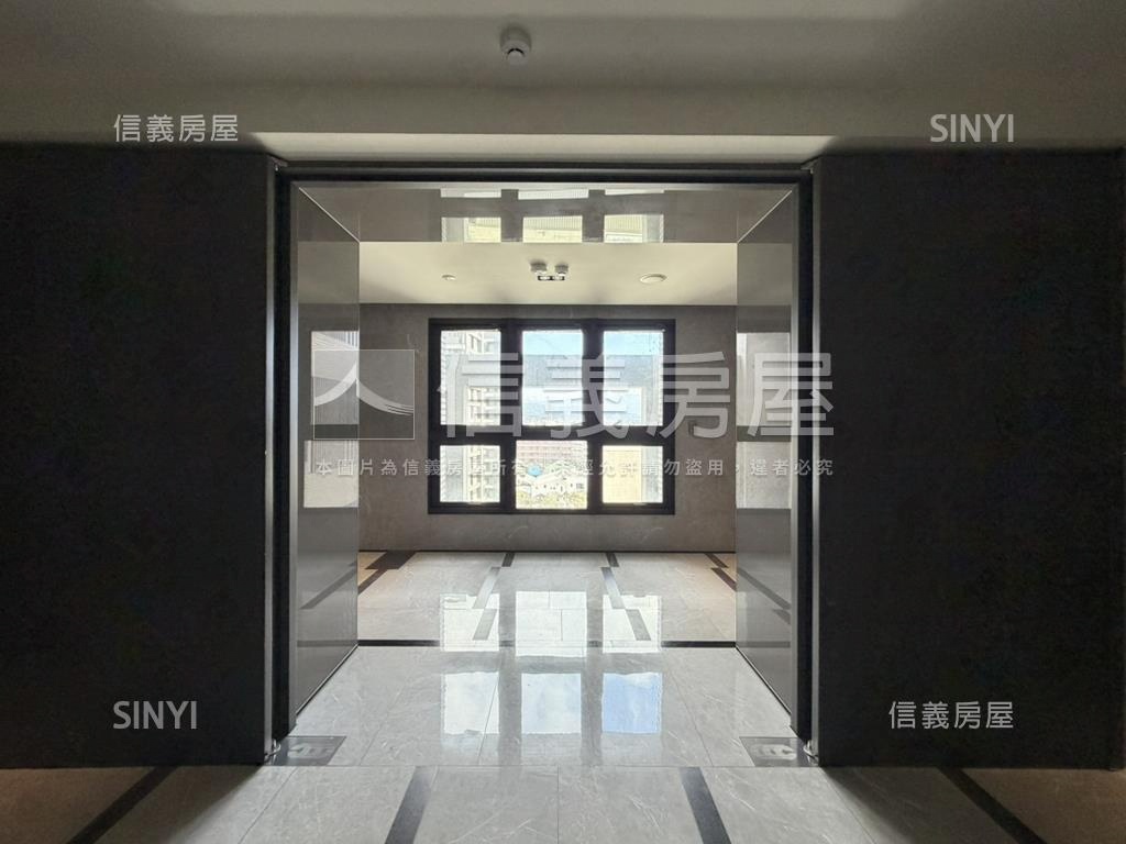 高鐵專任喬立ＣＩＡＯ房屋室內格局與周邊環境