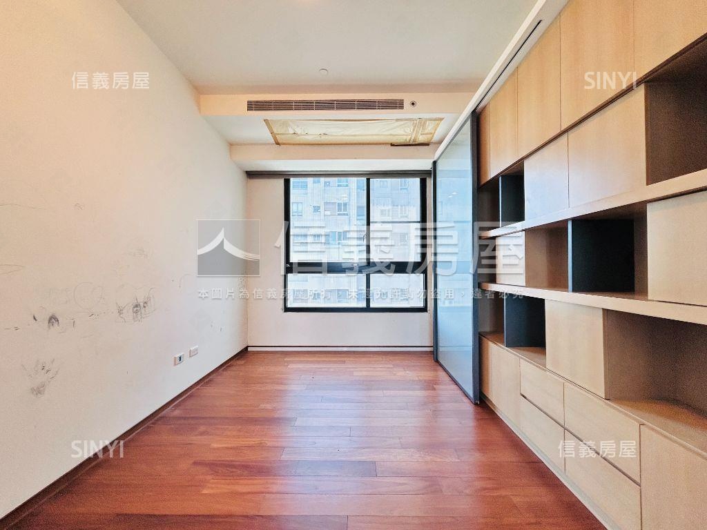 京澄清朗景觀四房雙車位房屋室內格局與周邊環境