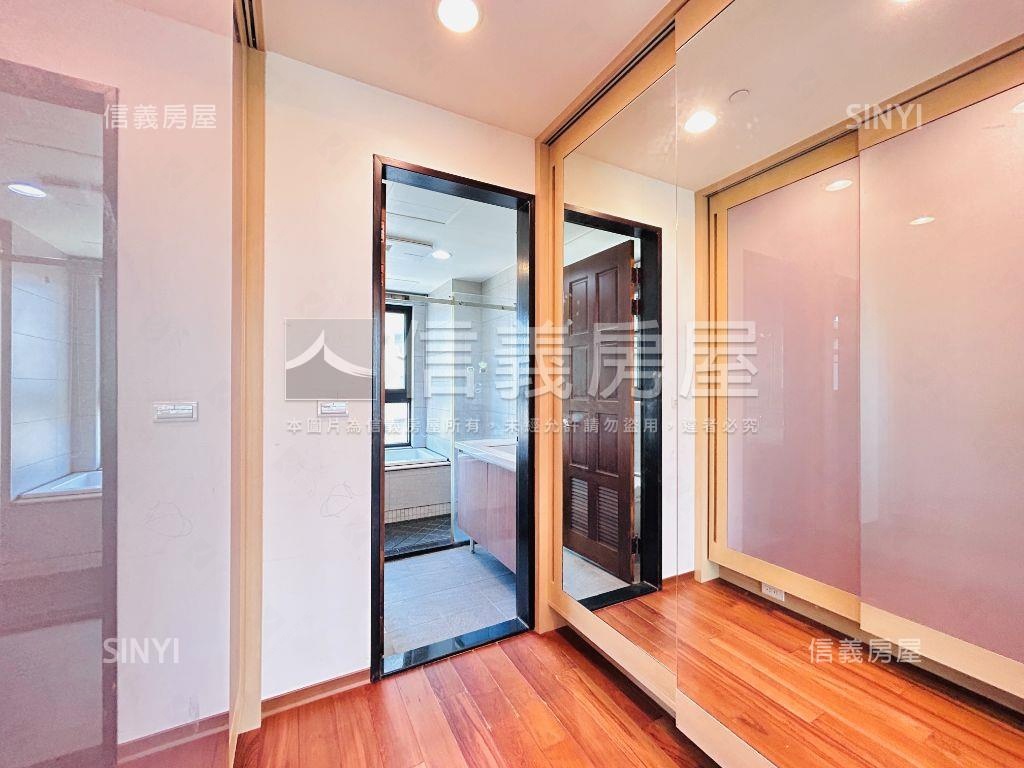 京澄清朗景觀四房雙車位房屋室內格局與周邊環境