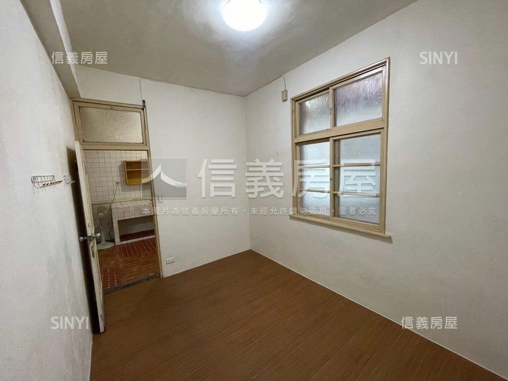新埔捷運二樓美寓房屋室內格局與周邊環境