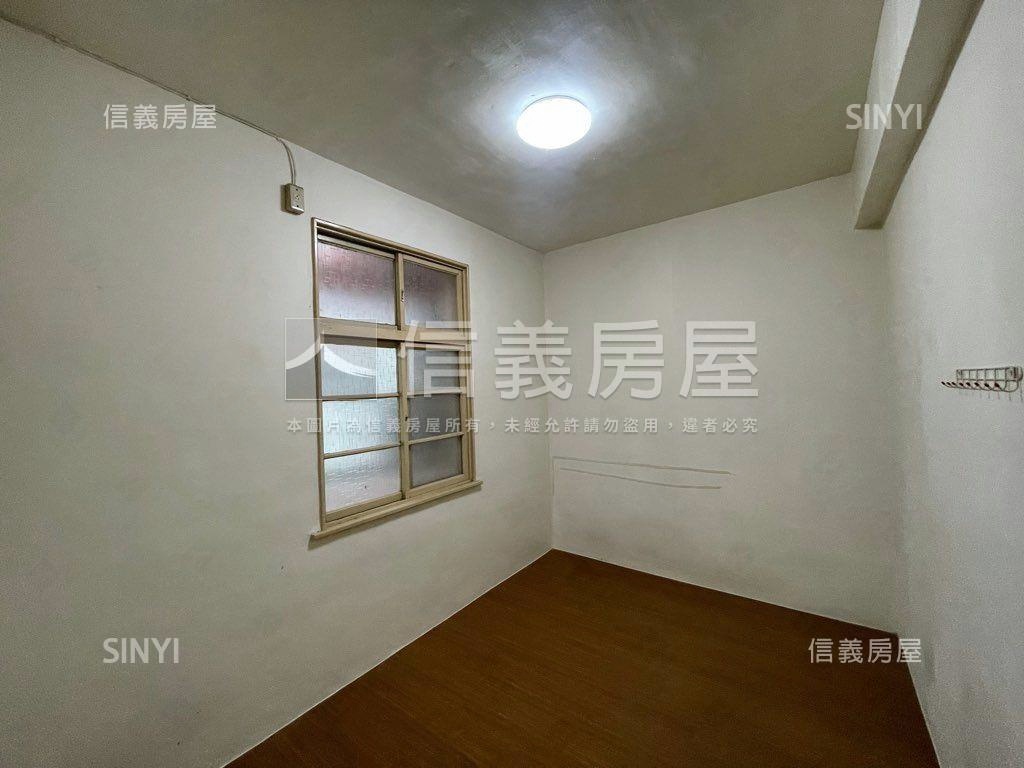 新埔捷運二樓美寓房屋室內格局與周邊環境