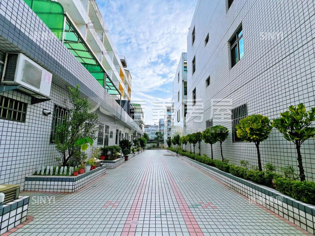 ｛首選｝近信義國中小美墅房屋室內格局與周邊環境