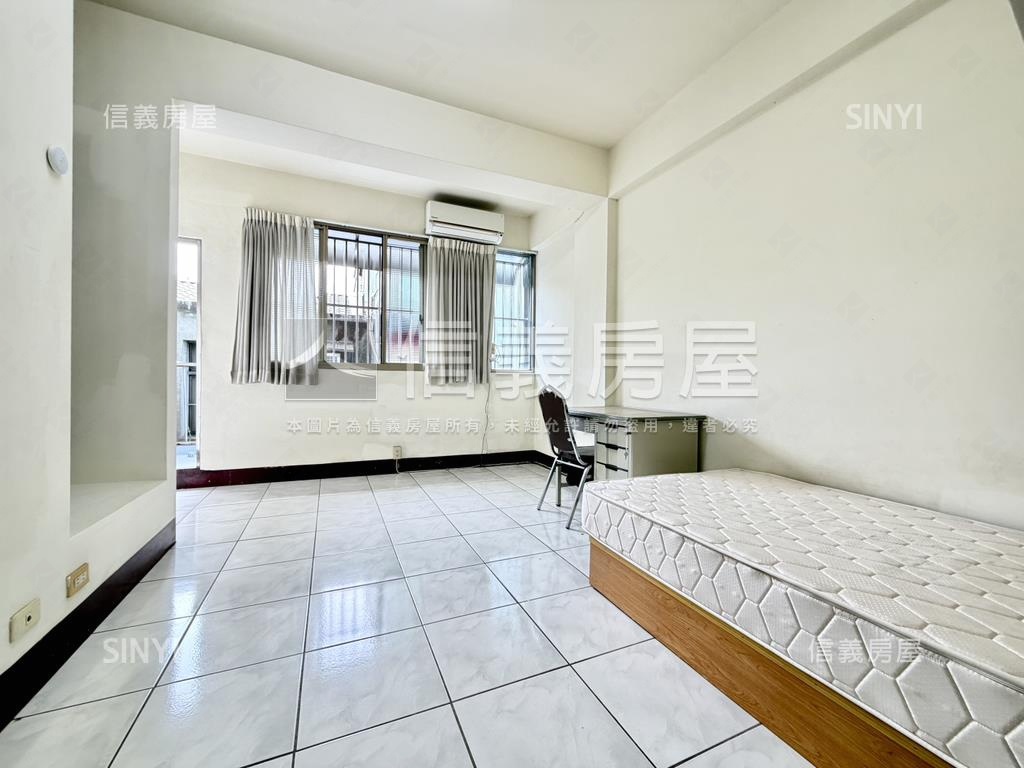 專任！逢甲整棟透天金雞母房屋室內格局與周邊環境