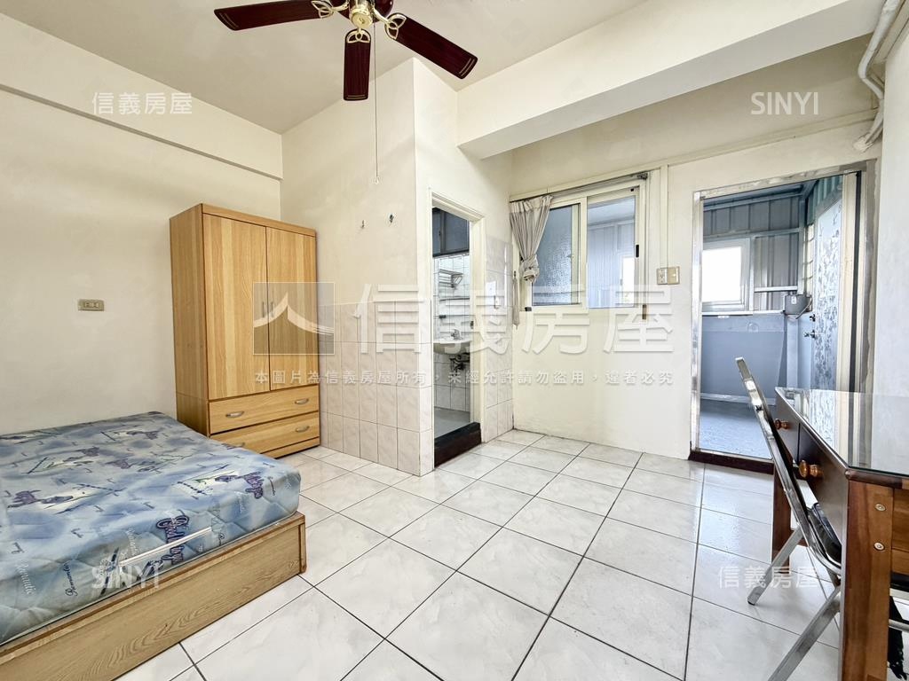 專任！逢甲整棟透天金雞母房屋室內格局與周邊環境