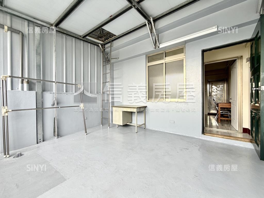 專任！逢甲整棟透天金雞母房屋室內格局與周邊環境