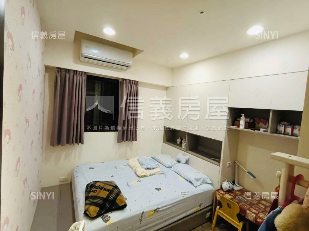 新光特區裝潢四房雙平車房屋室內格局與周邊環境