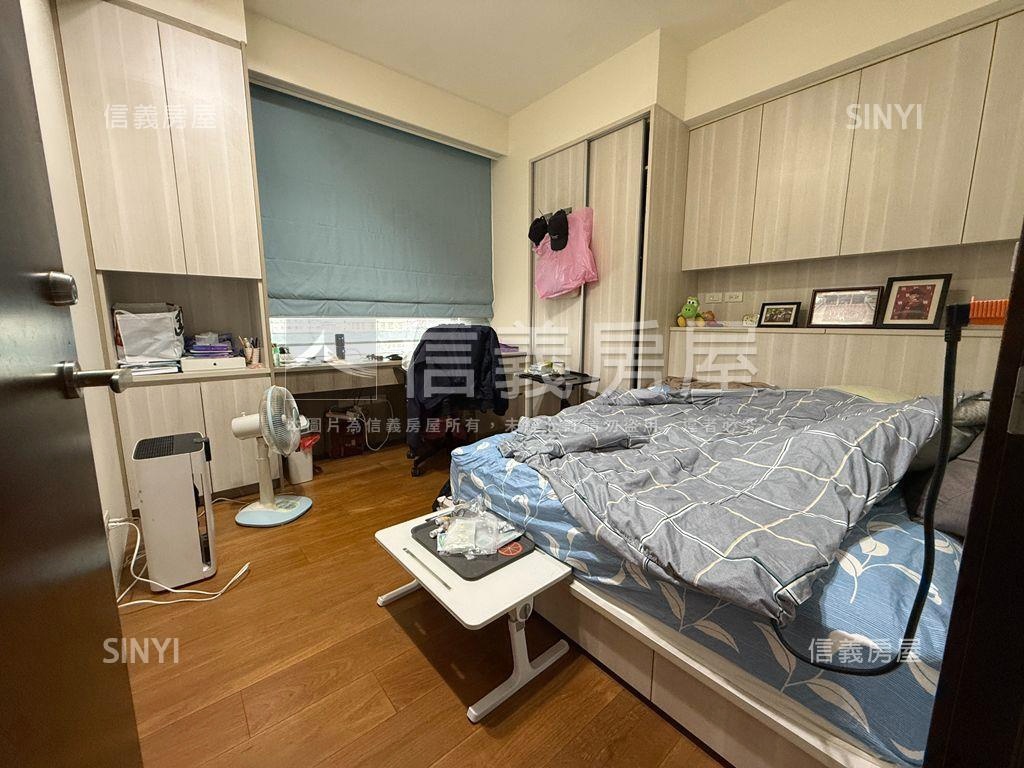 新業睿智四房．雙坡平房屋室內格局與周邊環境