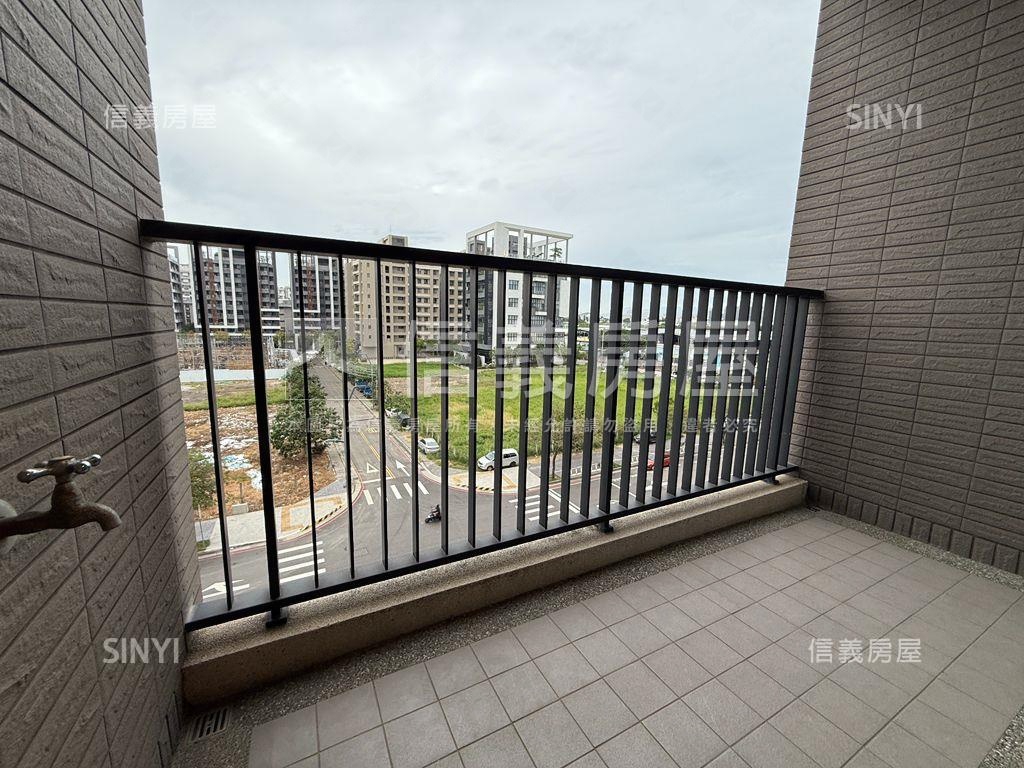 新業睿智四房．雙坡平房屋室內格局與周邊環境
