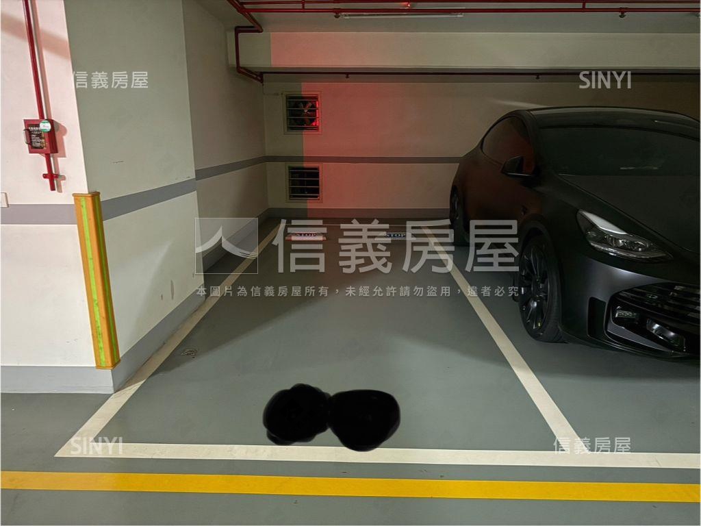 新業睿智四房．雙坡平房屋室內格局與周邊環境