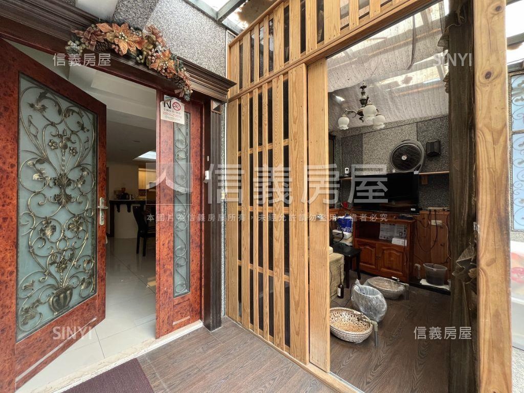 南京捷運靜巷車庫一樓房屋室內格局與周邊環境