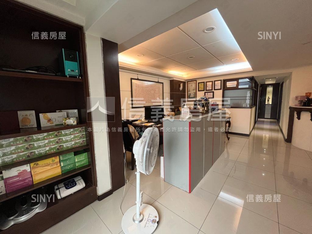 南京捷運靜巷車庫一樓房屋室內格局與周邊環境