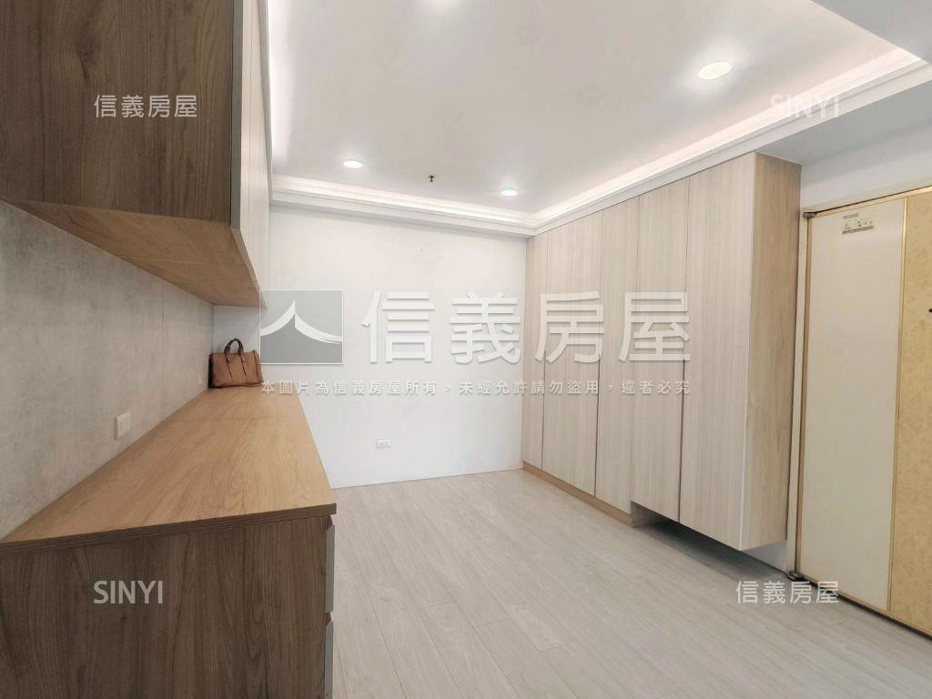 慈文綠色奇跡景觀３房車位房屋室內格局與周邊環境