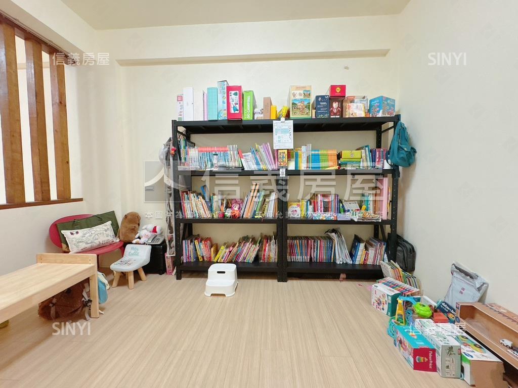 文化路大坪數店住房屋室內格局與周邊環境