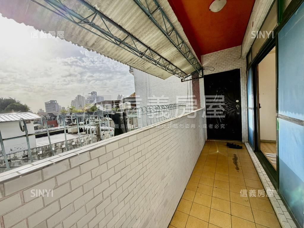 ＊方正四面採光＊溫泉公寓房屋室內格局與周邊環境