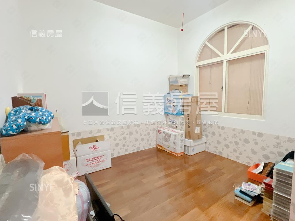 門前方便停車公寓一樓房屋室內格局與周邊環境