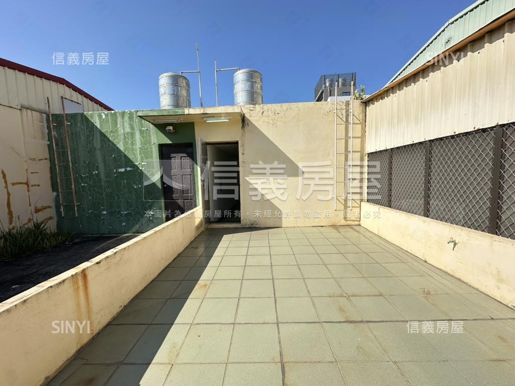 近農１６大地坪美透天房屋室內格局與周邊環境