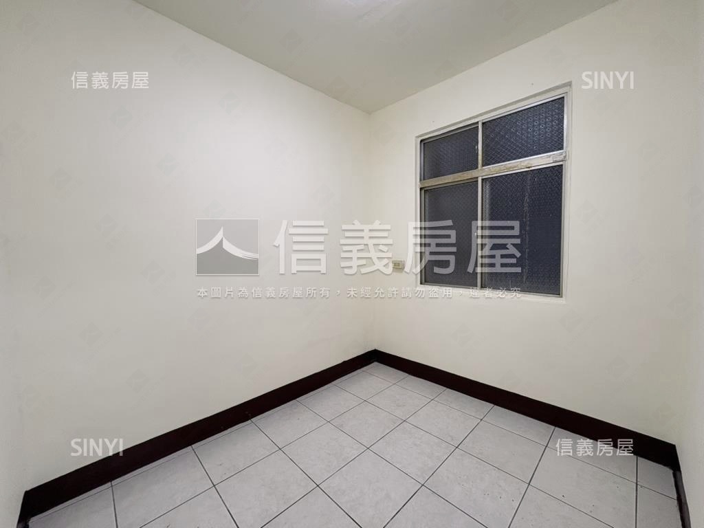 桃園捷運棕線巨蛋站公寓房屋室內格局與周邊環境