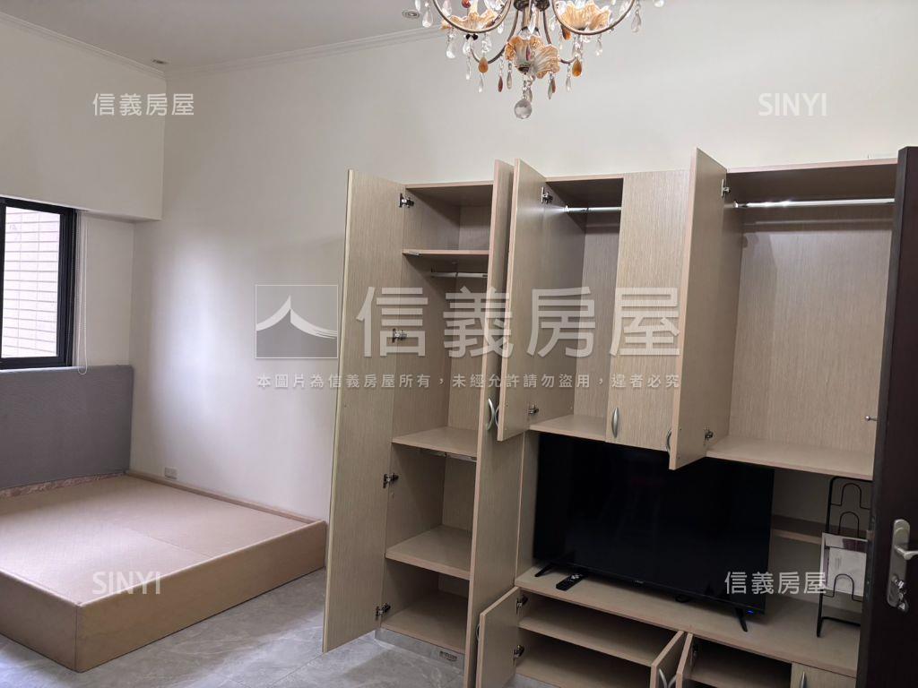 附中菁選集附車位房屋室內格局與周邊環境