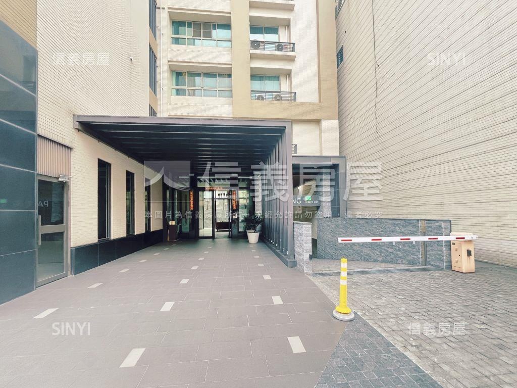 童年採光棒２房房屋室內格局與周邊環境