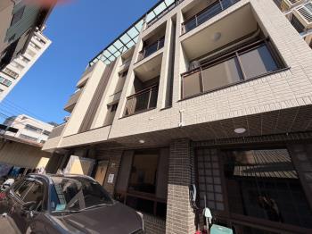 西屯近星巴克全新電梯透天