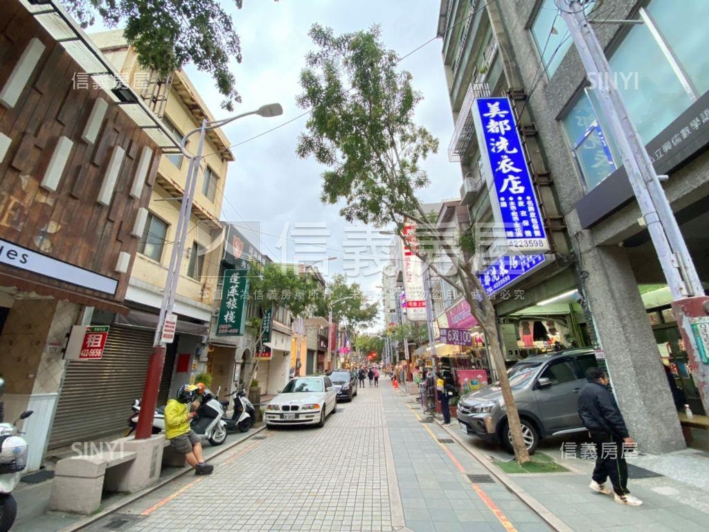 中壢市中心蛋黃區金店面房屋室內格局與周邊環境