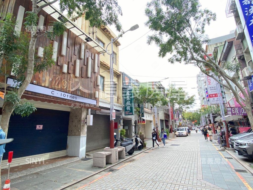 中壢市中心蛋黃區金店面房屋室內格局與周邊環境