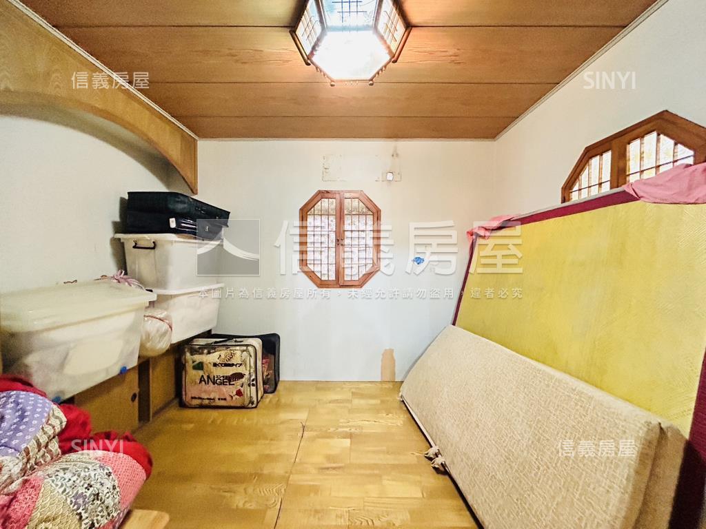 近徐匯中學捷運站的三樓房屋室內格局與周邊環境