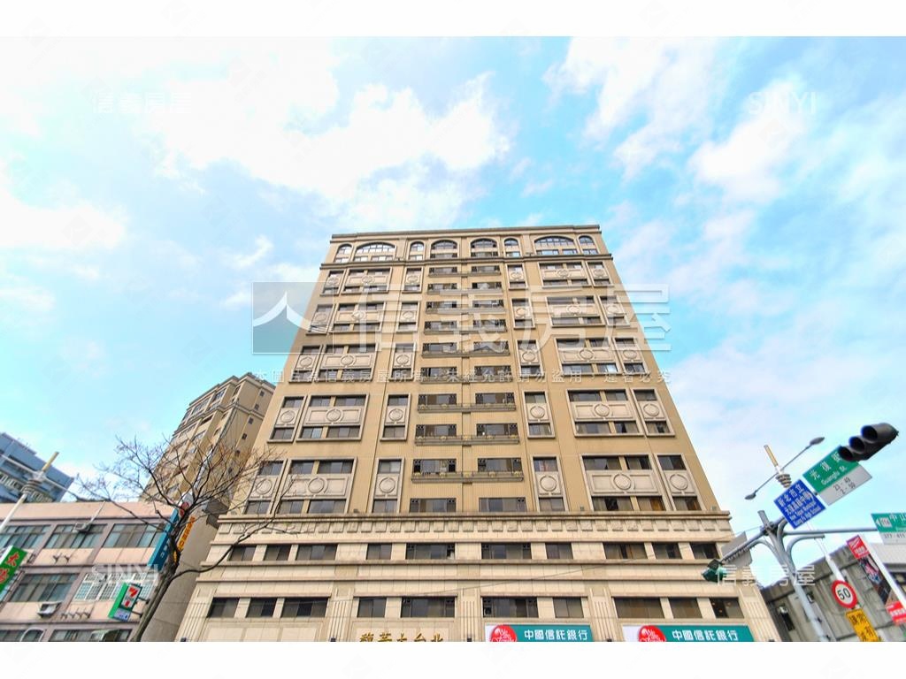 【馥華大台北】．城市遠景房屋室內格局與周邊環境