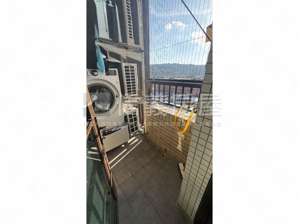 微風花園兩房車位房屋室內格局與周邊環境