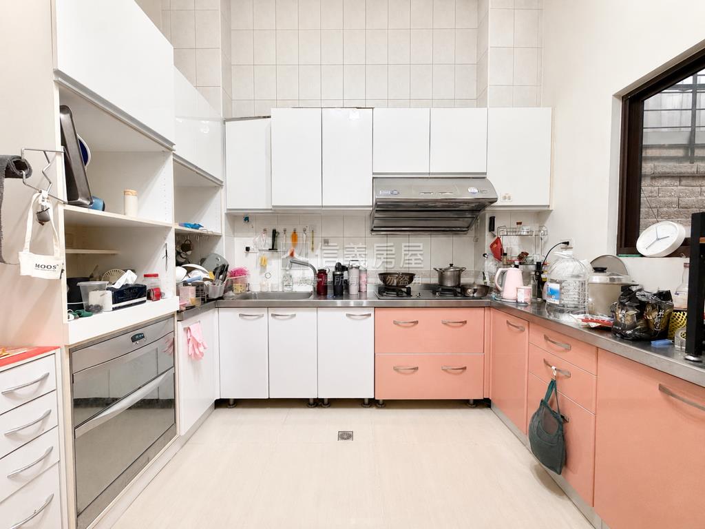 ＊輕屋齡＊四平路別墅房屋室內格局與周邊環境