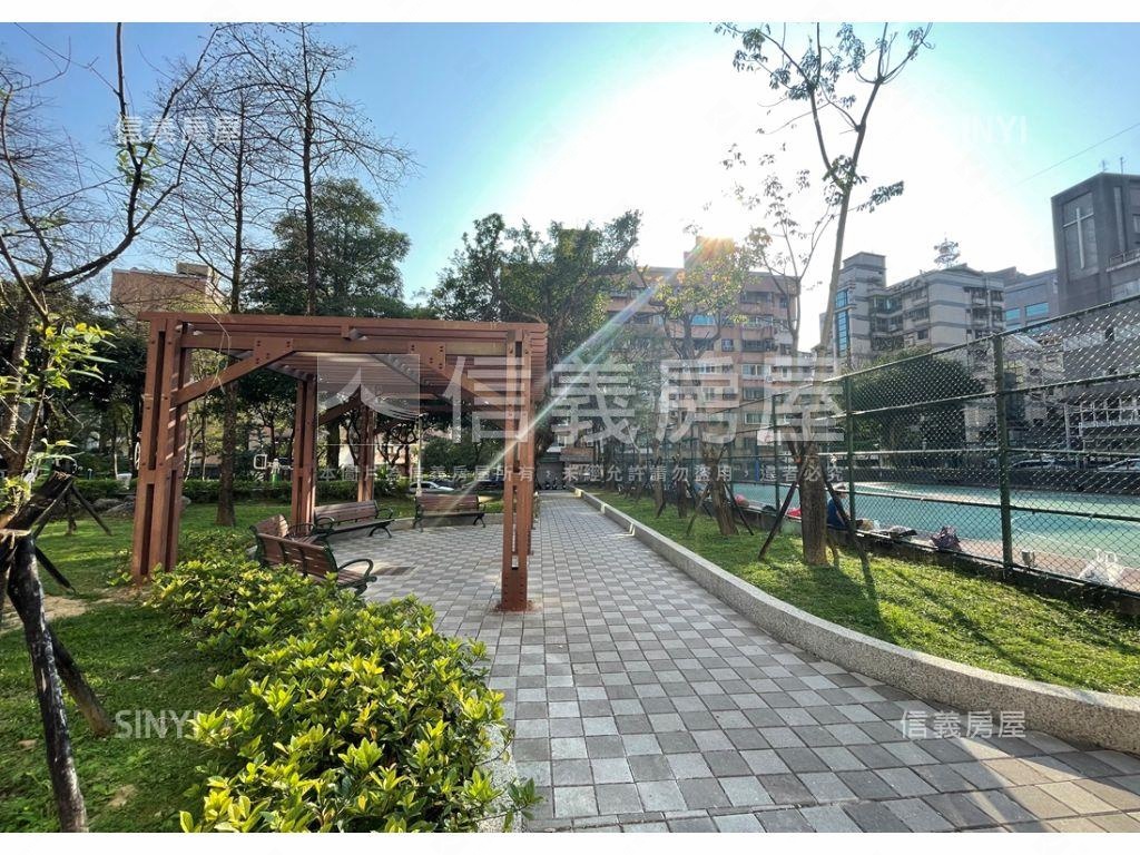 明湖國宅超Ａ近捷運美裝房屋室內格局與周邊環境