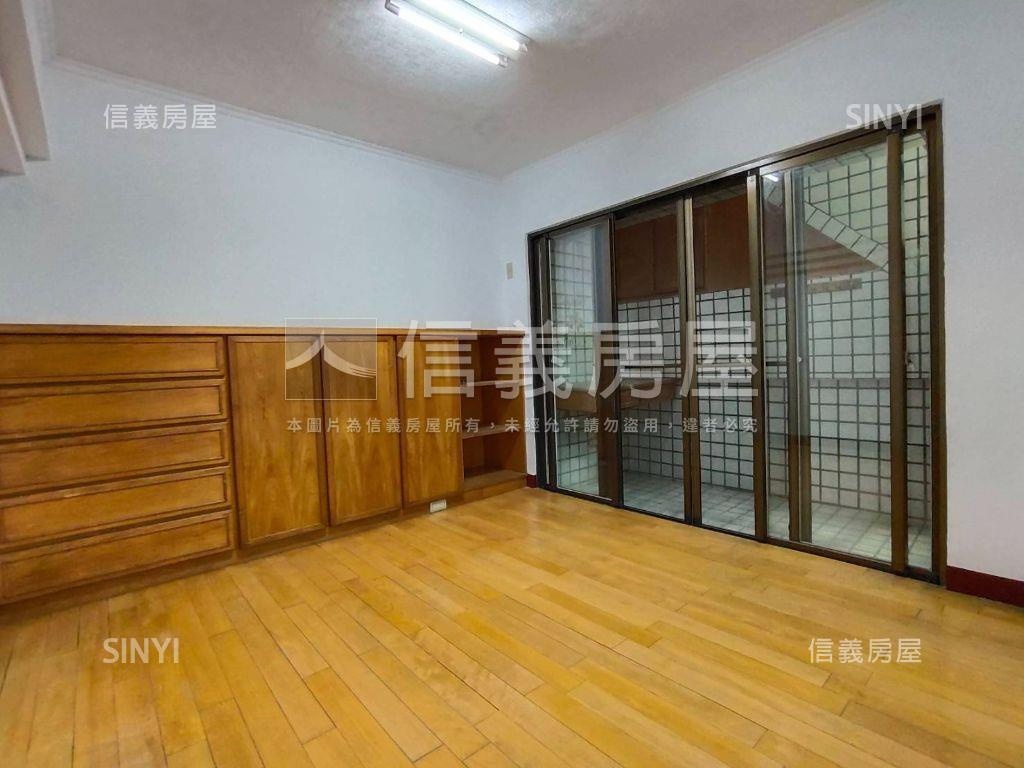 復興學區四房平車房屋室內格局與周邊環境