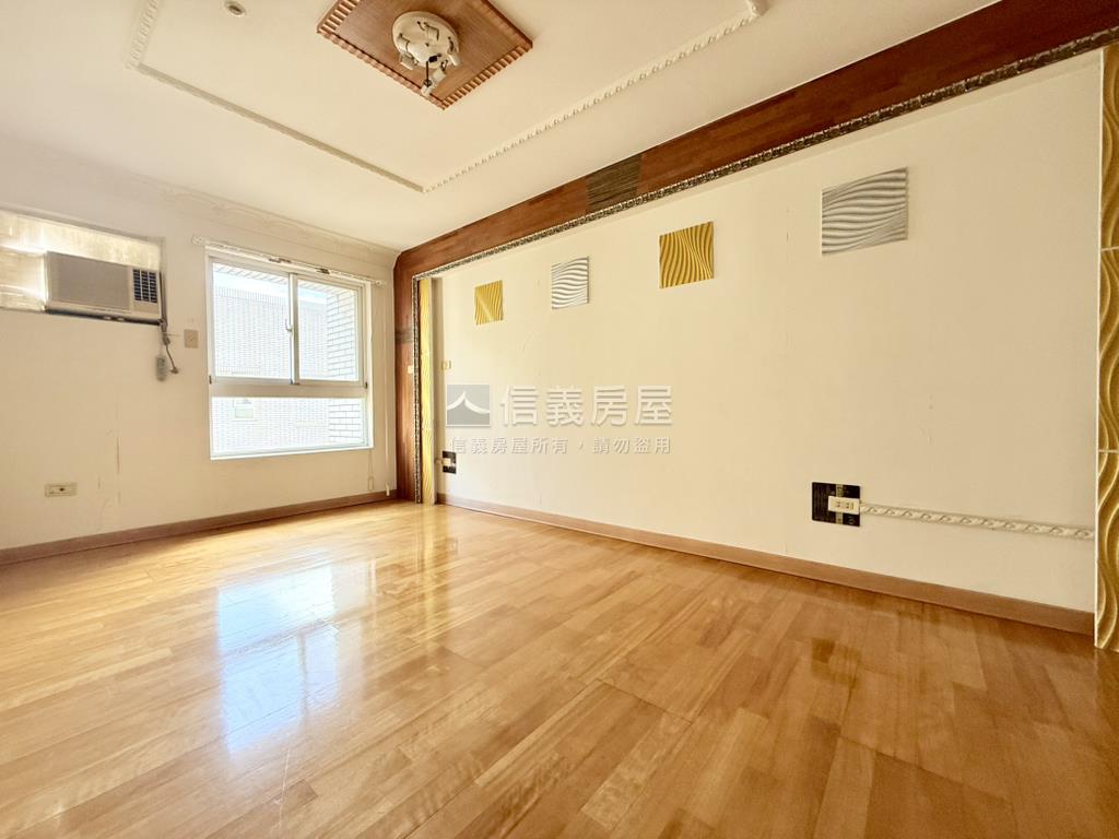 高岡屋質感高樓美宅房屋室內格局與周邊環境