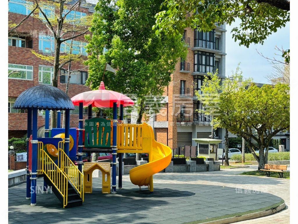 奇岩住２土地房屋室內格局與周邊環境