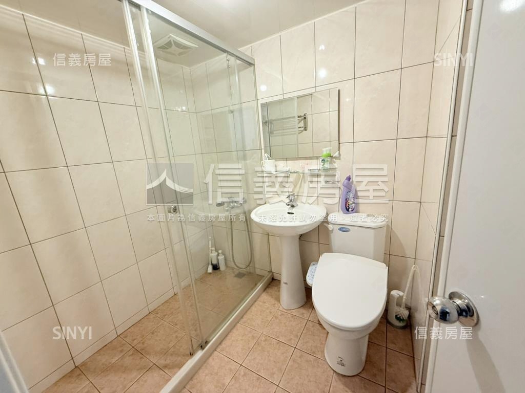 中山國中捷運透天美居房屋室內格局與周邊環境