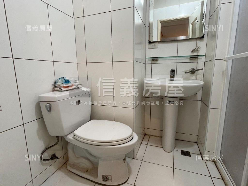哈佛學園·高樓景緻套房房屋室內格局與周邊環境
