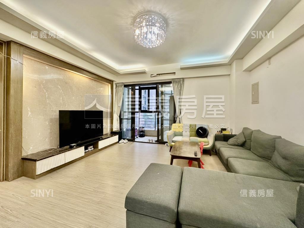 班芙春泉４房雙平車房屋室內格局與周邊環境