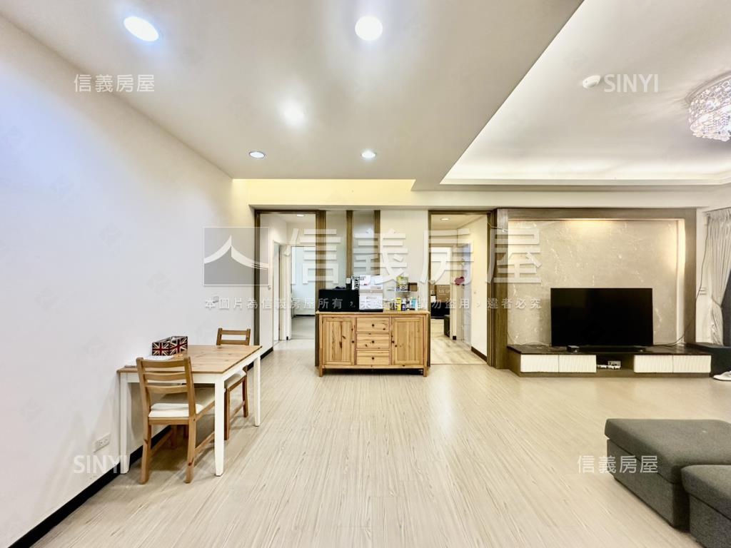 班芙春泉４房雙平車房屋室內格局與周邊環境