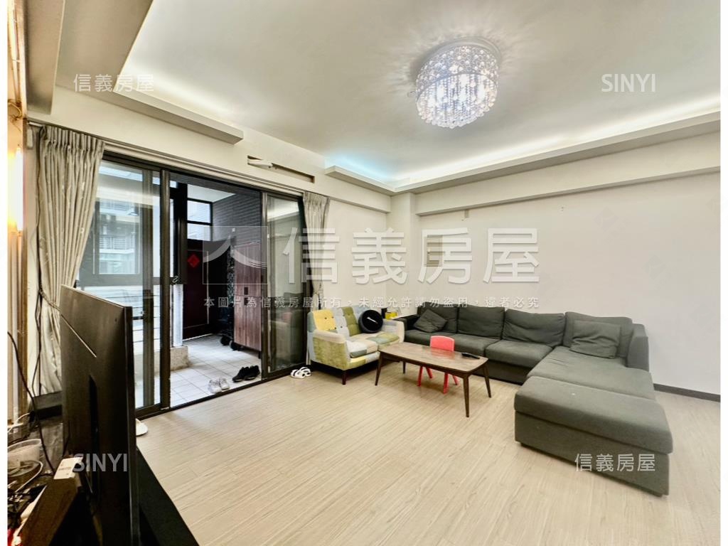 班芙春泉４房雙平車房屋室內格局與周邊環境