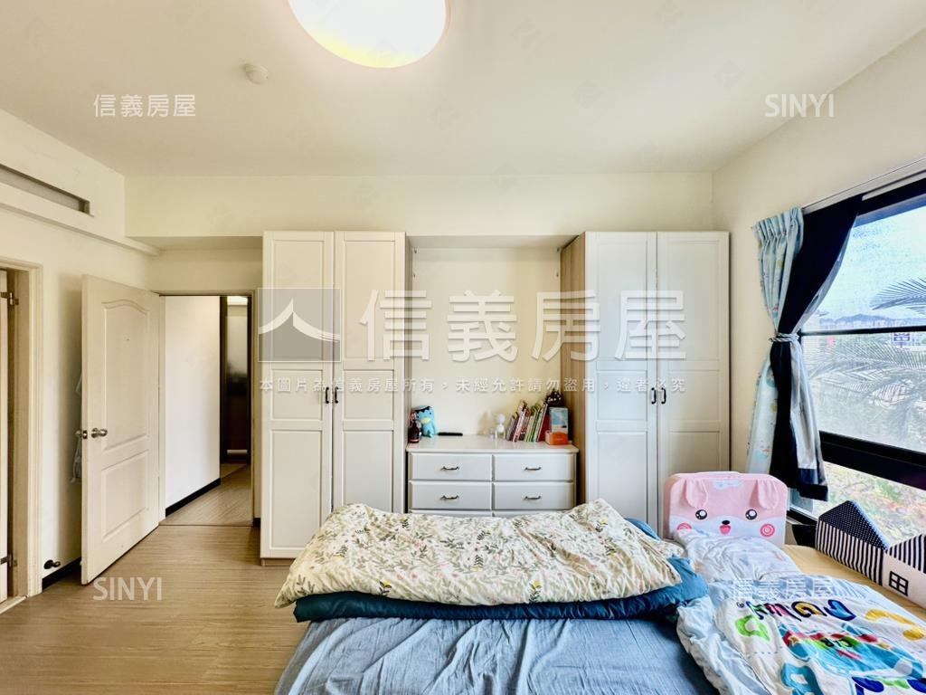 班芙春泉４房雙平車房屋室內格局與周邊環境