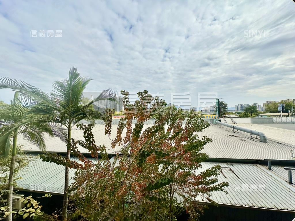 班芙春泉４房雙平車房屋室內格局與周邊環境