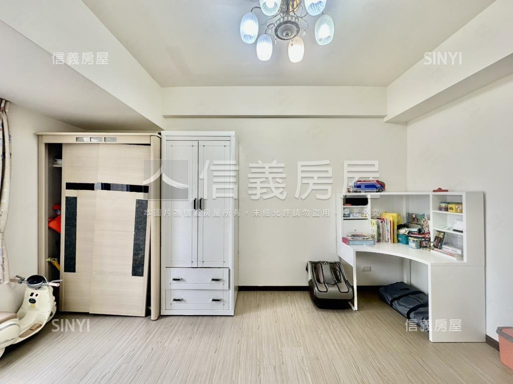 班芙春泉４房雙平車房屋室內格局與周邊環境