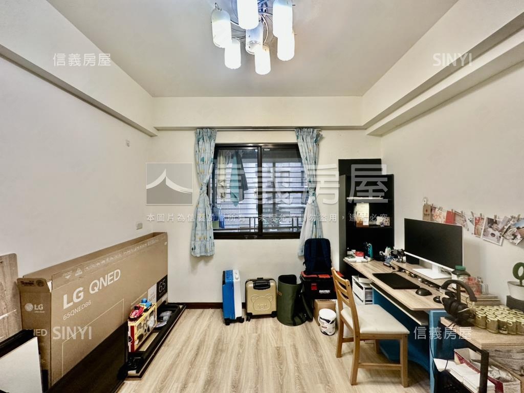 班芙春泉４房雙平車房屋室內格局與周邊環境